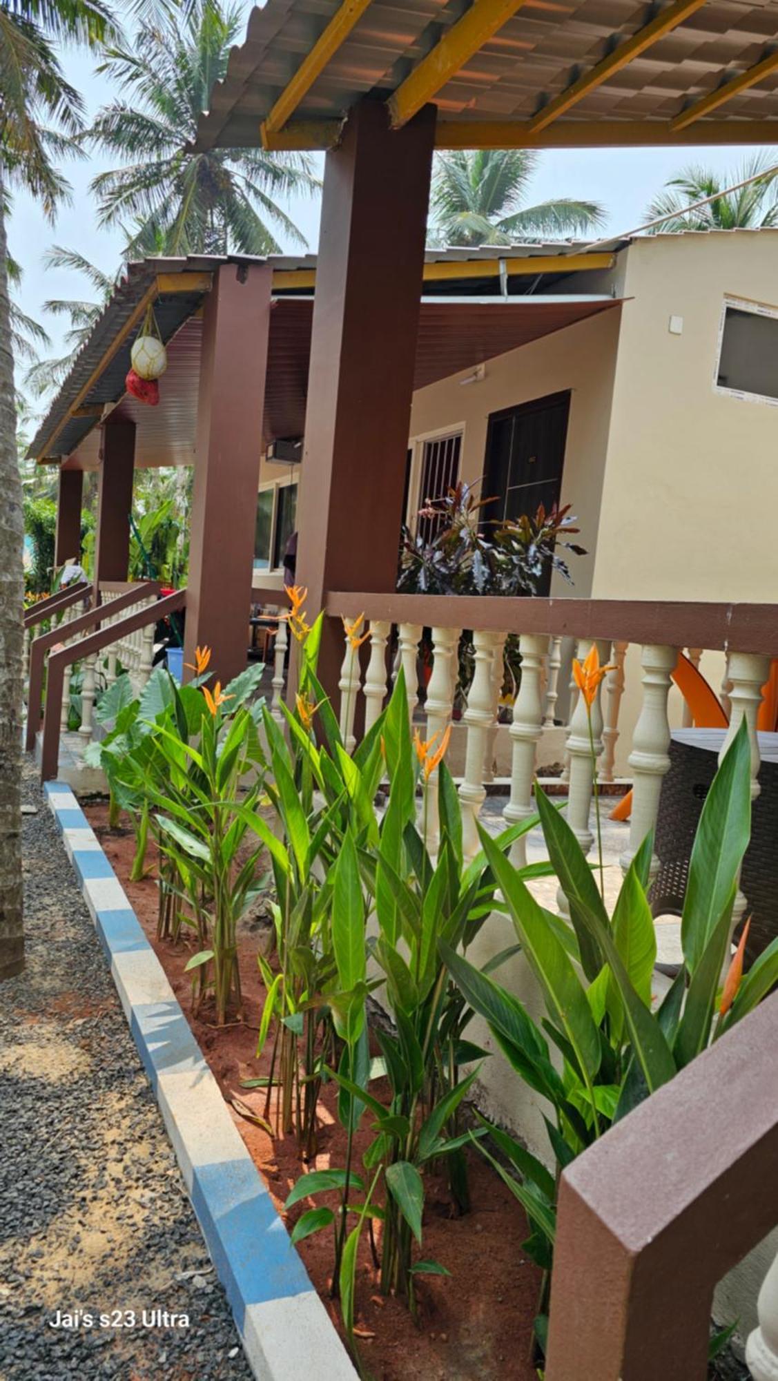 Coastline Beach Resort Perupalem Exterior foto